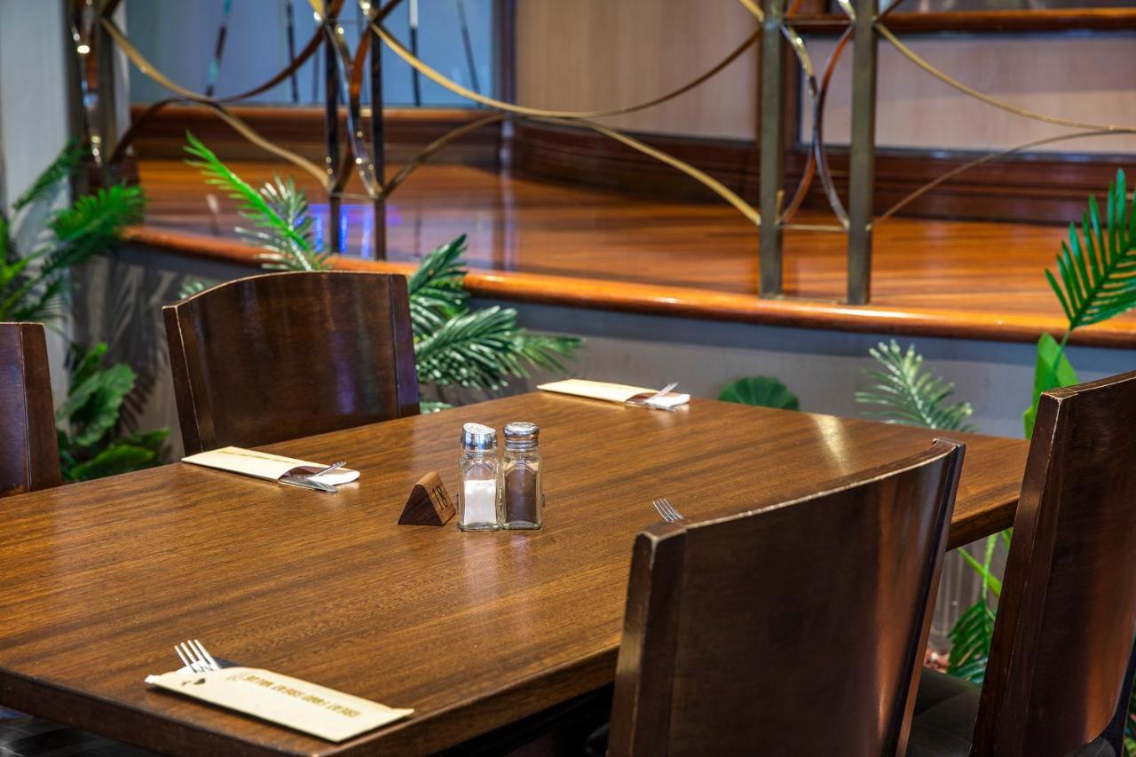Meadow Inn Hotel-Motel Melbourne Zewnętrze zdjęcie